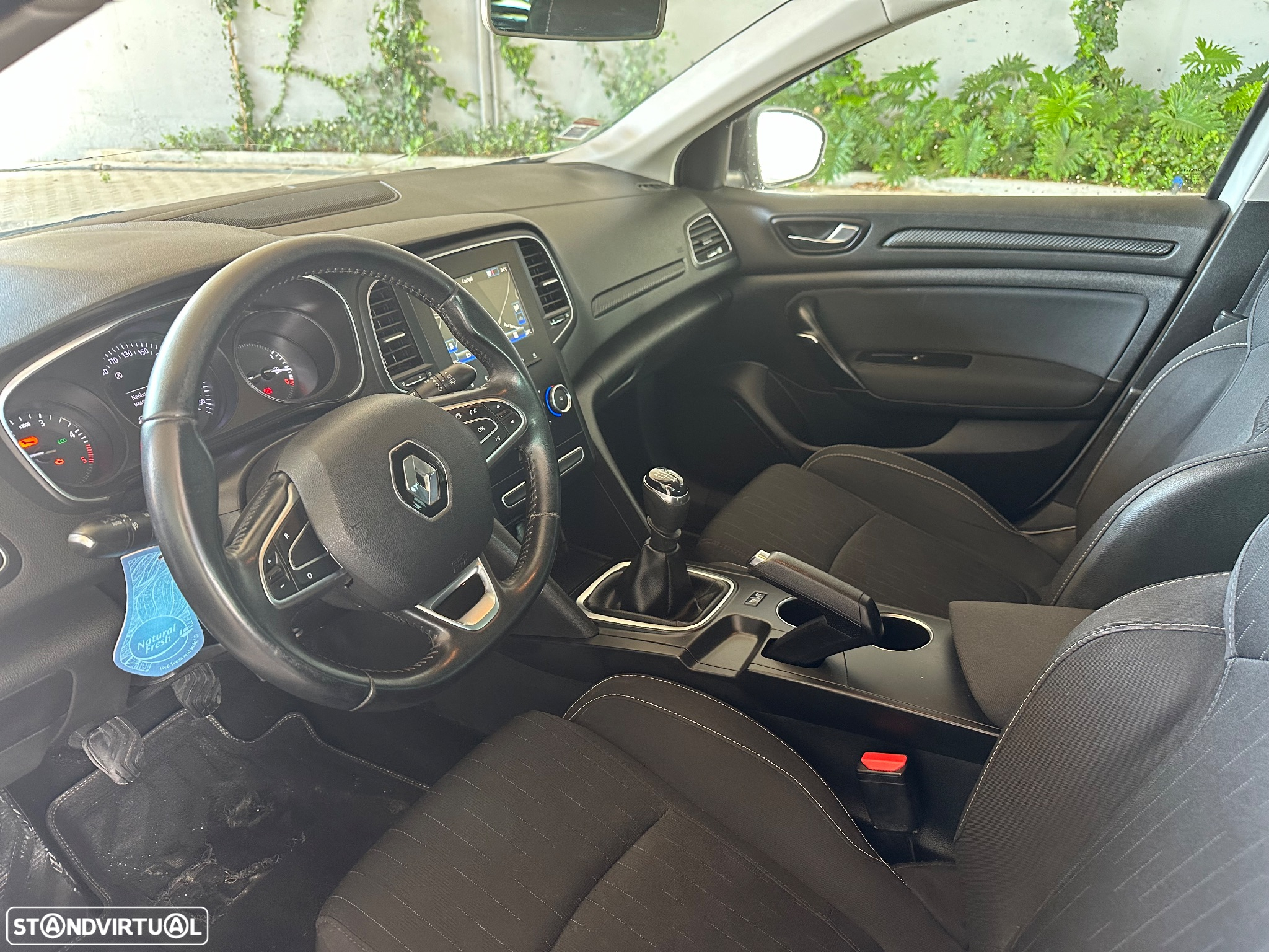 Renault Mégane Sport Tourer 1.5 Blue dCi Limited - 9