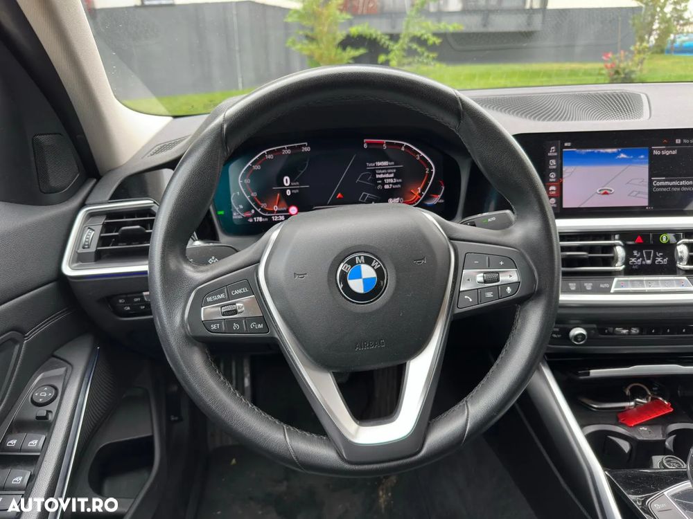 BMW Seria 3 - 18