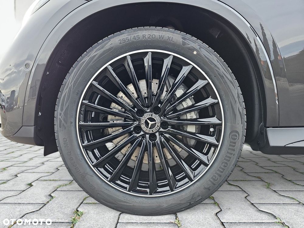 Mercedes-Benz GLC - 9