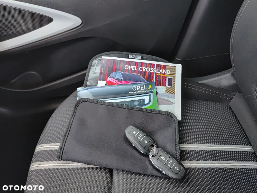 Opel Crossland X - 22