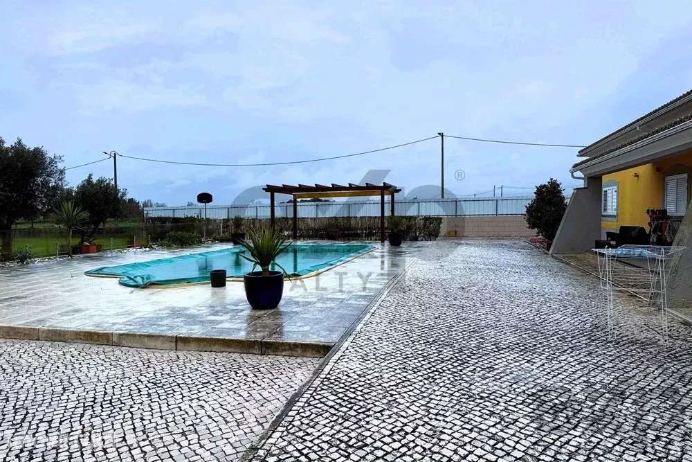 Viva em Harmonia com a Natureza — Moradia Térrea Isolada T4+2 com Pisc - Grande imagem: 5/36