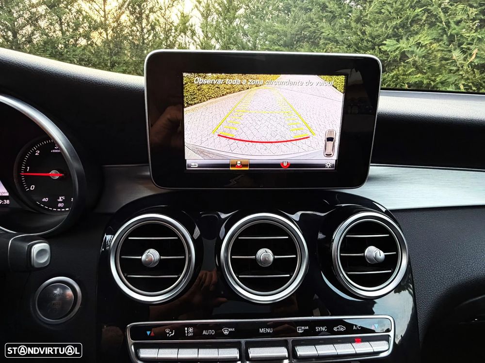 Mercedes-Benz GLC 220 d 4Matic 9G-TRONIC AMG Line - 17