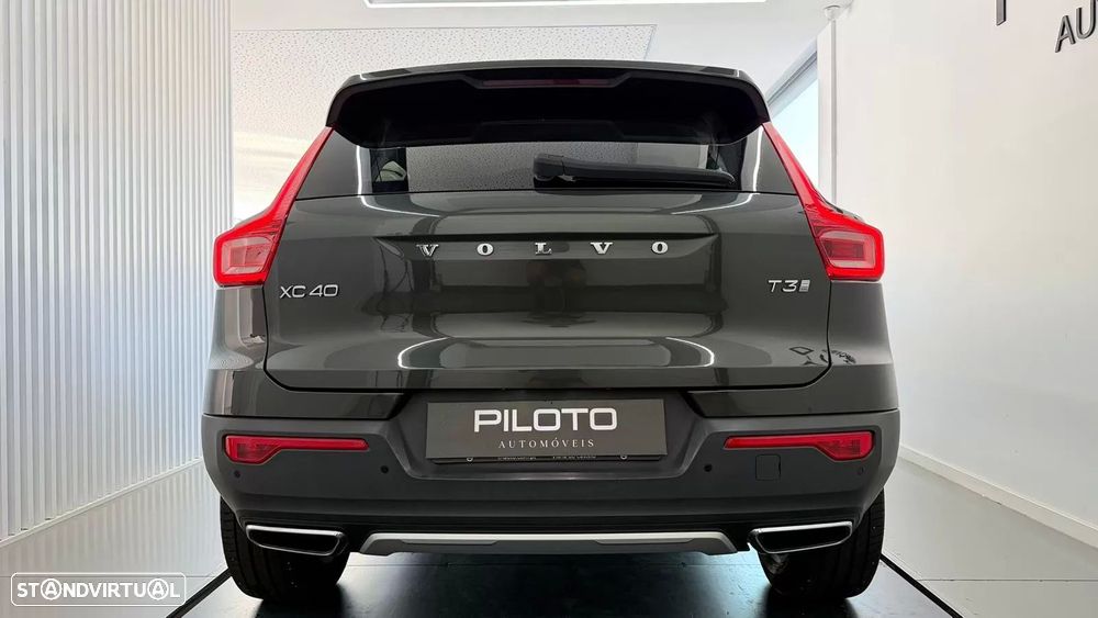 Volvo XC 40 - 9