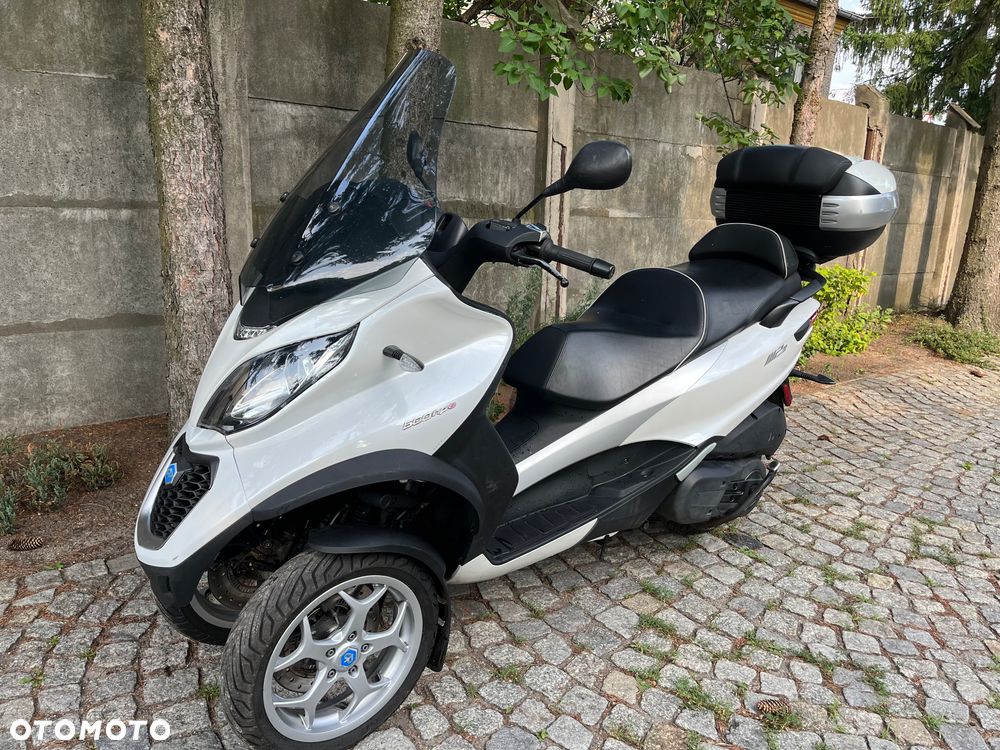 Piaggio MP-3 - 1