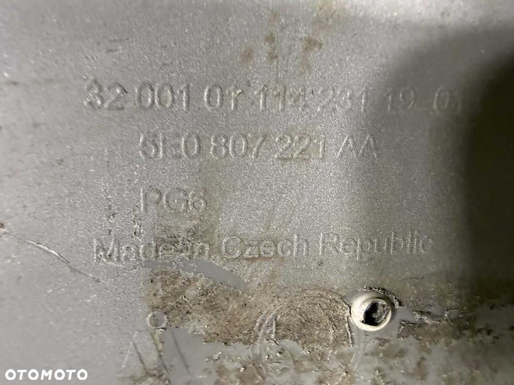 Skoda Octavia III FL RS Zderzak Przód Przedni LF7A 4xPDC SPRYSK 5E0807221AA - 12