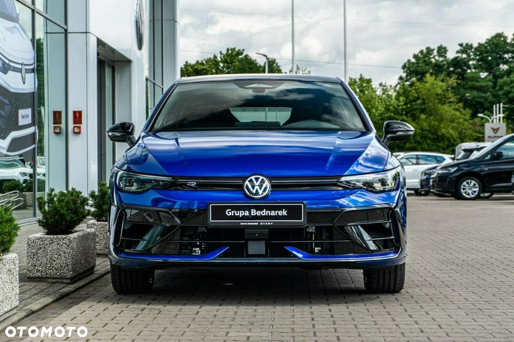 Volkswagen Golf - 5