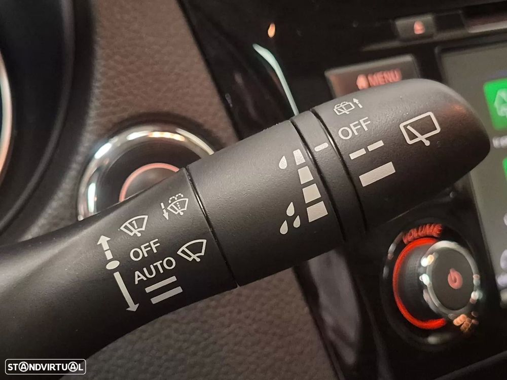 Nissan Qashqai 1.3 DIG-T N-Connecta LED+SKY - 15
