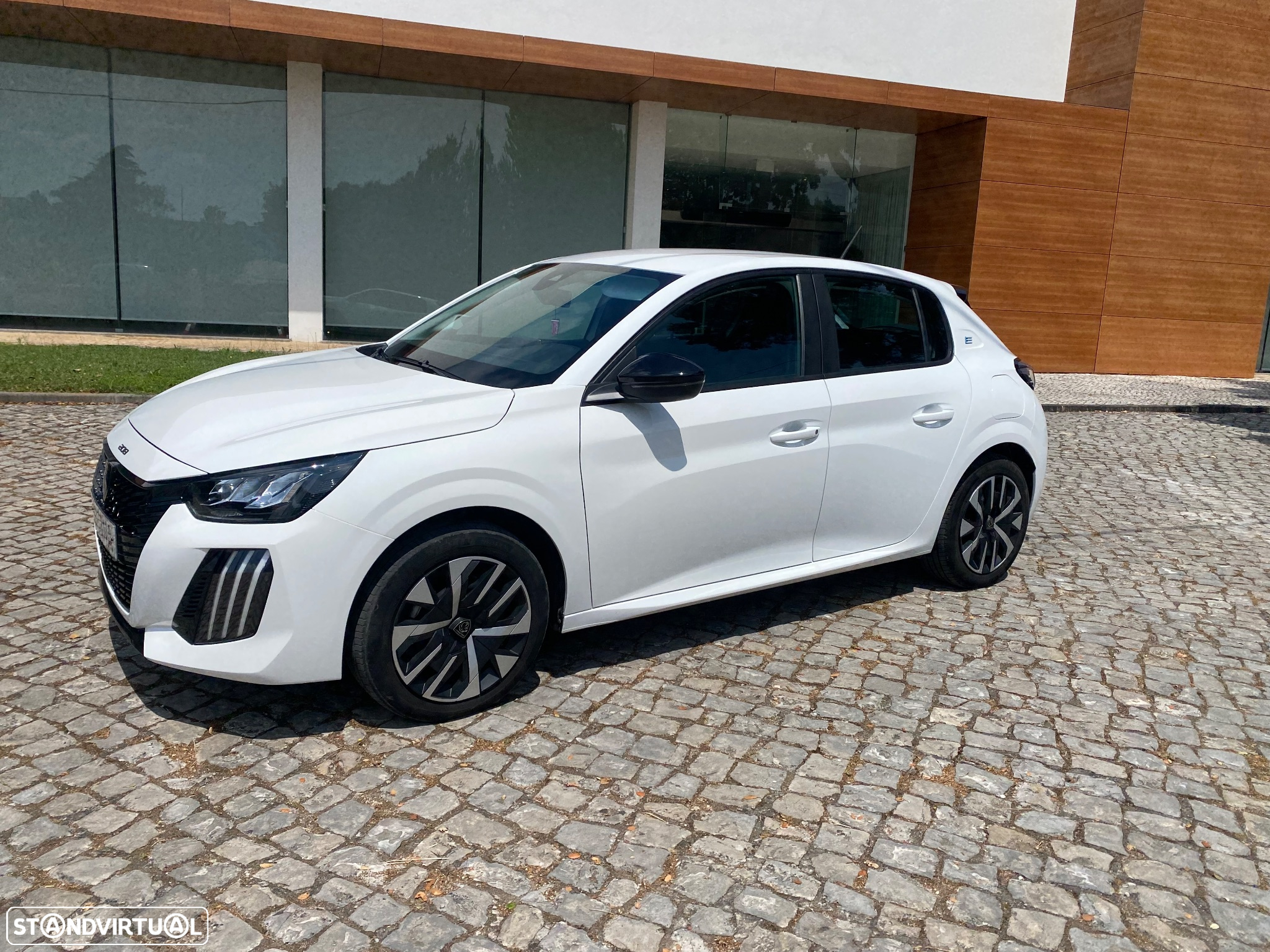 Peugeot e-208 50 kWh Active - 9
