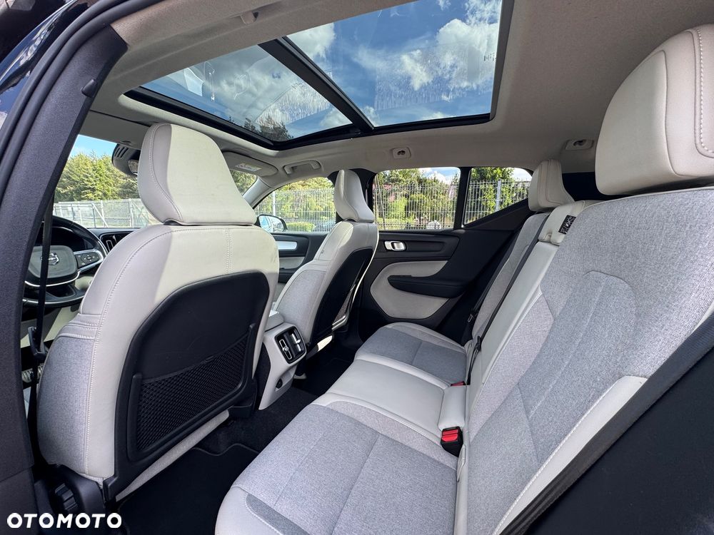 Volvo XC 40 - 15