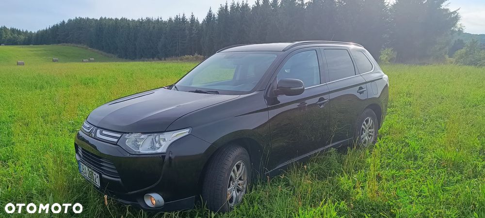 Mitsubishi Outlander 2013 photo 4