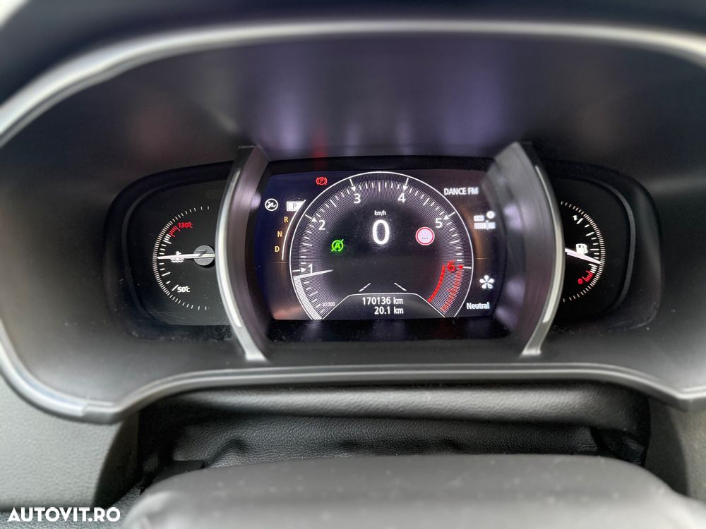 Renault Megane ENERGY TCe 130 EDC BOSE EDITION - 10