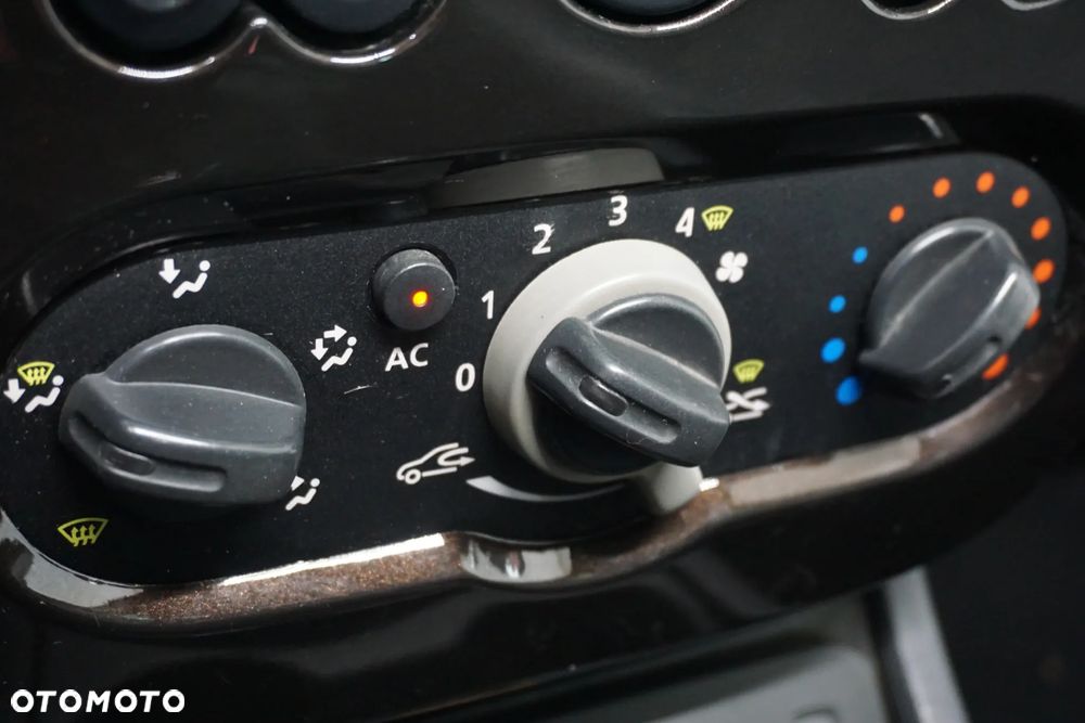 Dacia Duster 1.5 dCi Laureate - 27