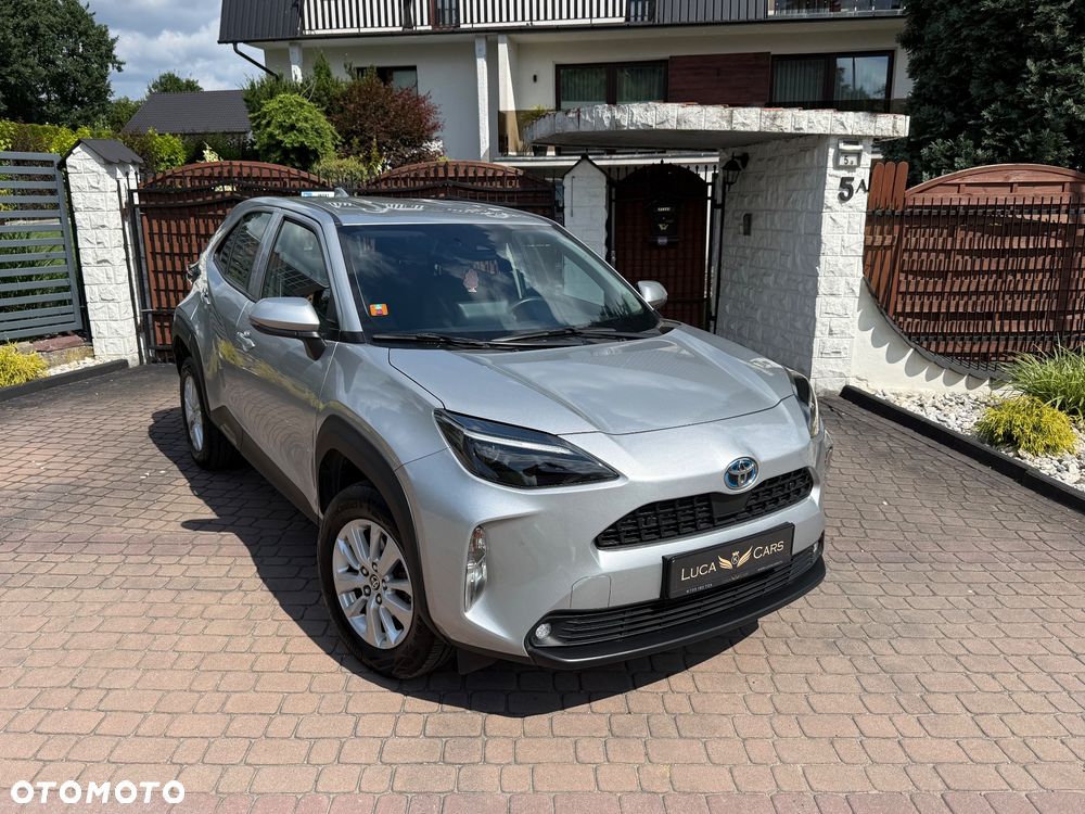 Toyota Yaris Cross 130 1.5 VVT-i AWD-i Style Plus - 1