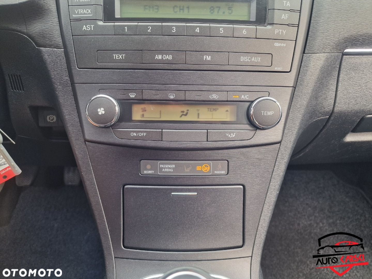 Toyota Avensis - 33