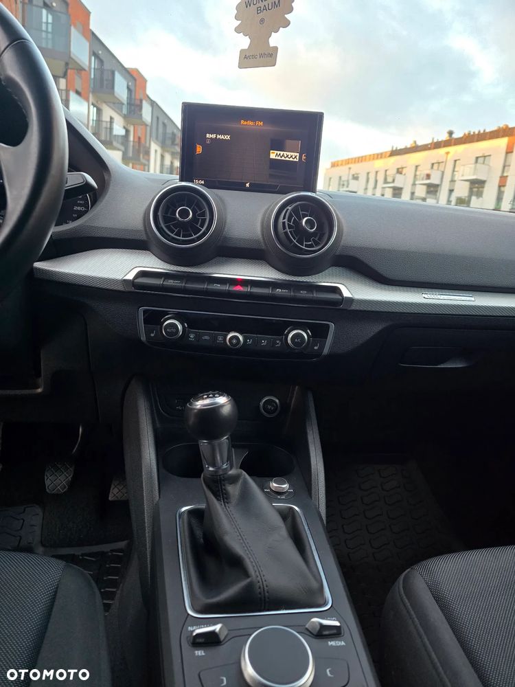 Audi Q2 35 TFSI design - 15