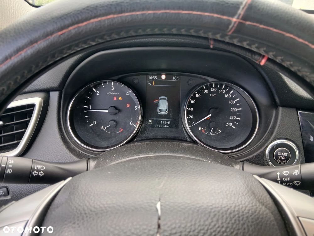 Nissan Qashqai 1.6 dCi Xtronic TEKNA+ - 11