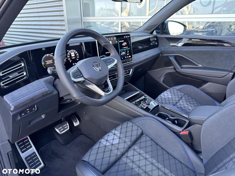Volkswagen Tiguan - 9