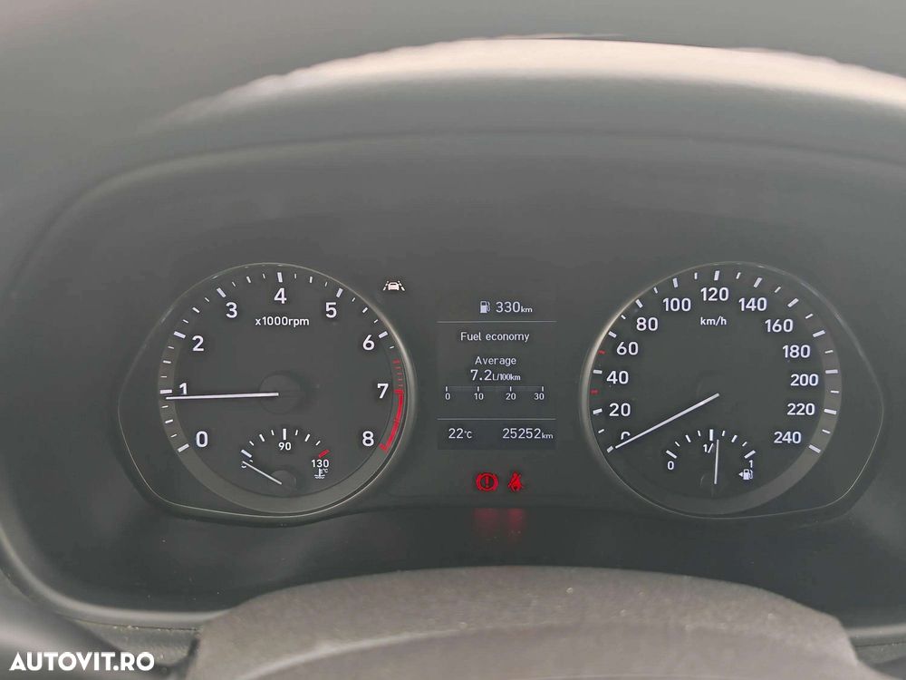 Hyundai i30 1.5 110CP M/T Highway - 41