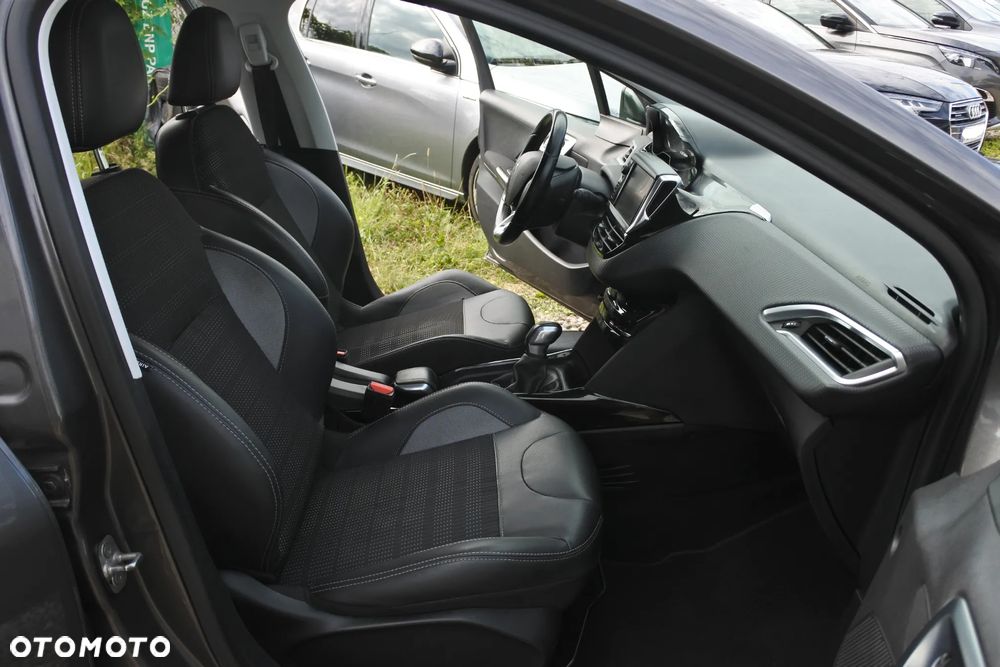 Peugeot 2008 PureTech 110 Stop&Start Allure - 6