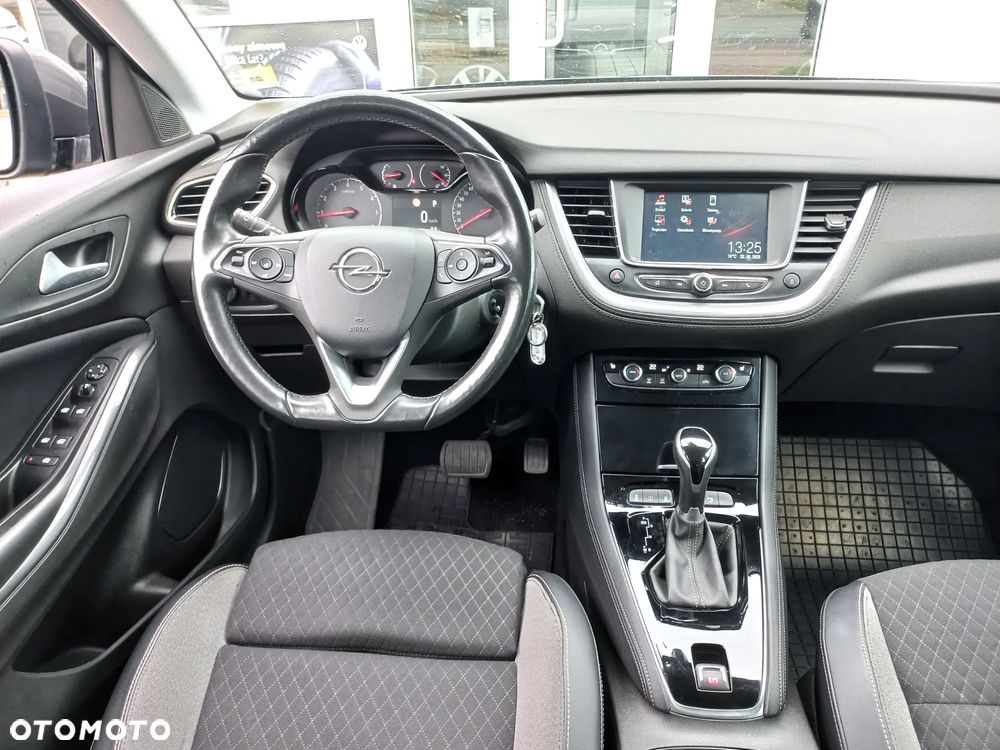 Opel Grandland X 1.2 T GPF Edition Business Pack S&S - 10