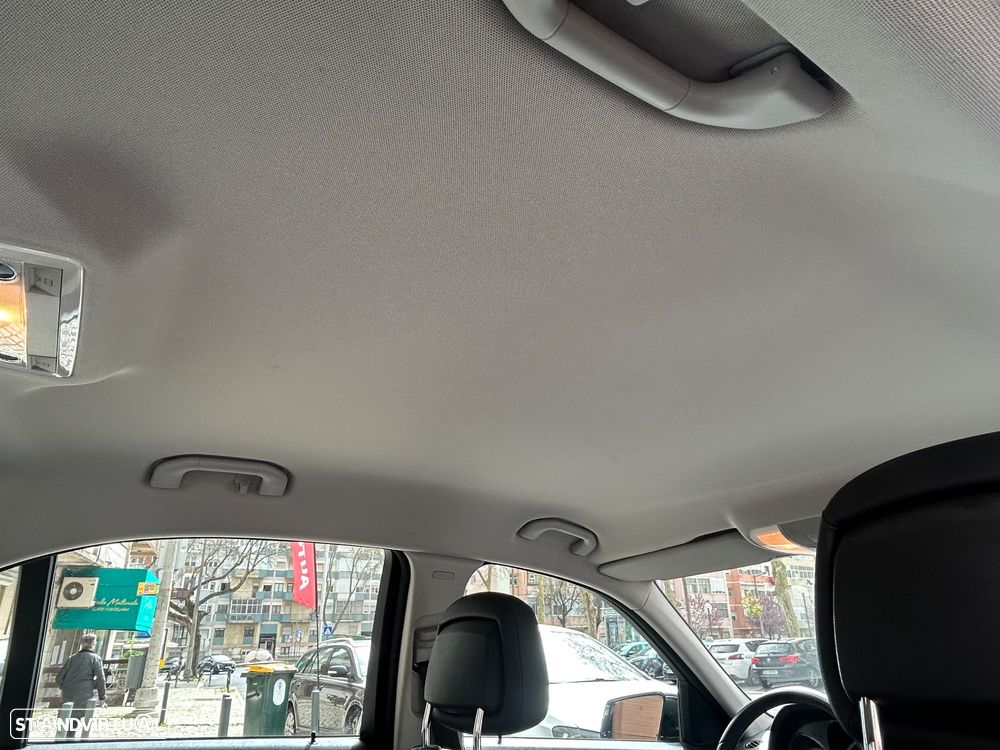 Mercedes-Benz C 220 CDI Avantgarde BlueEfficiency - 24