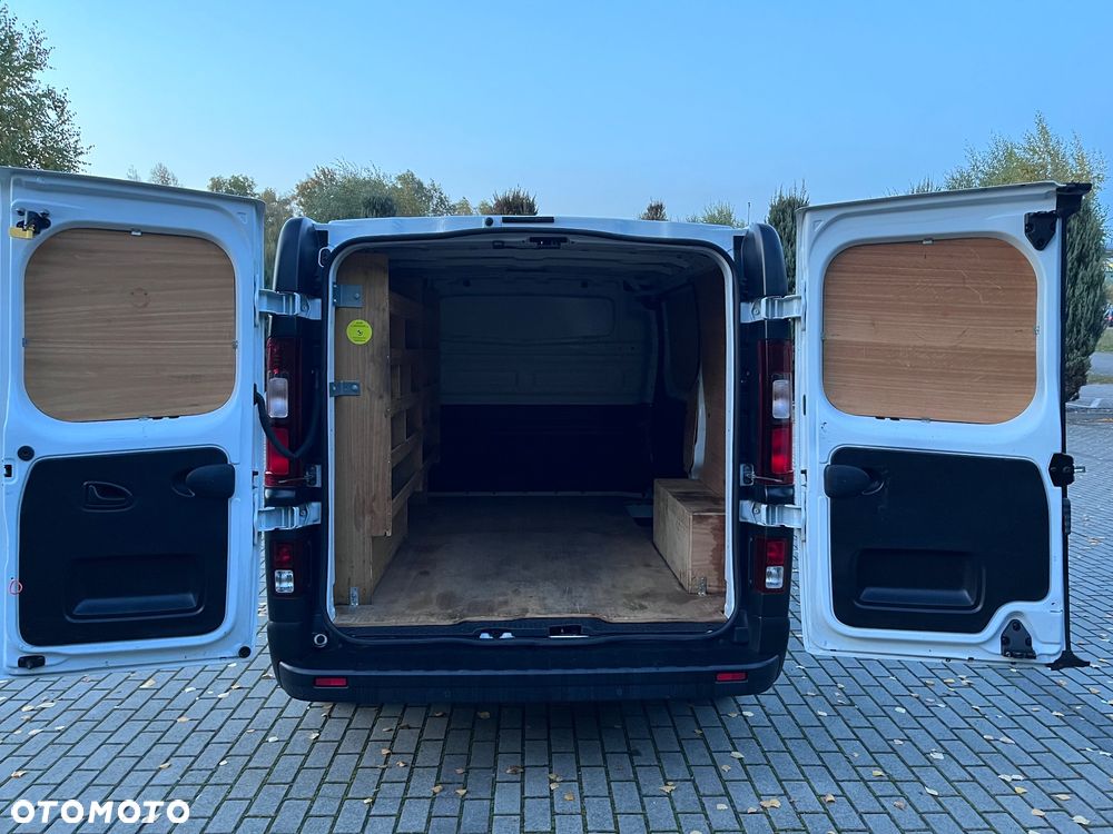 Renault Trafic - 26
