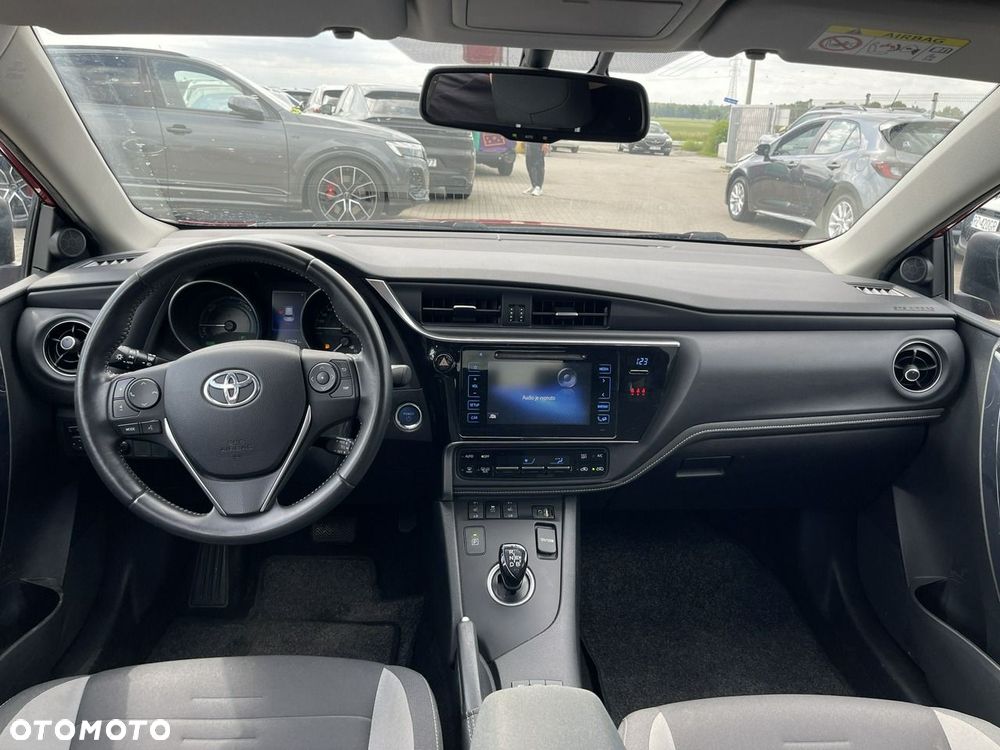 Toyota Auris 1.8 VVT-i Automatik Comfort - 10