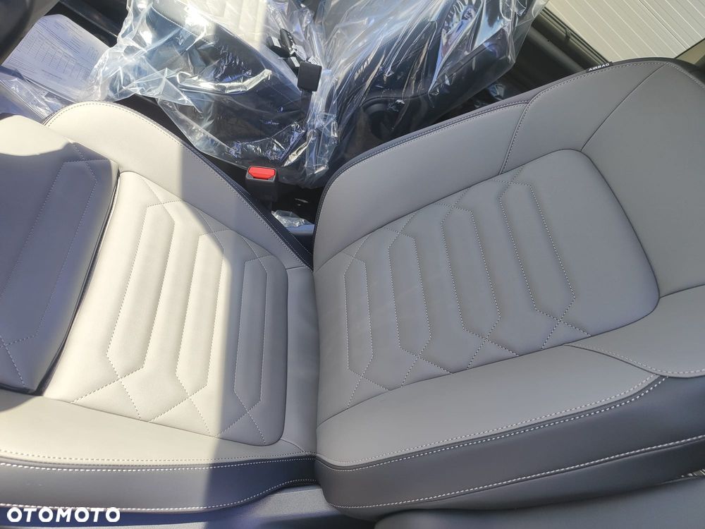 Volkswagen Caravelle 2.0 TDI L2 4Motion Style - 16
