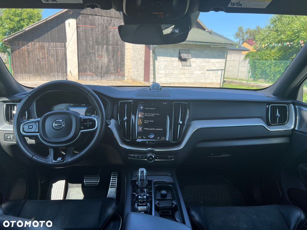 Volvo XC 60 T8 AWD Recharge Geartronic RDesign - 6