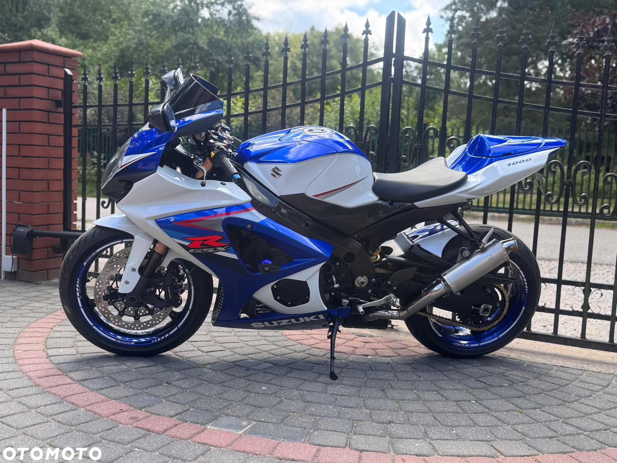 Suzuki GSX-R - 6