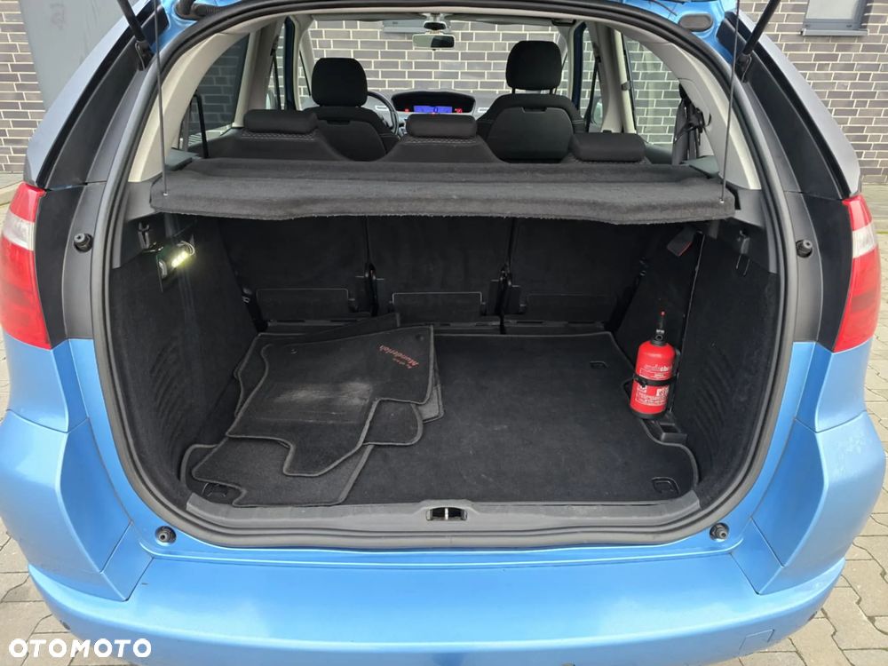 Citroën C4 Picasso 1.6 HDi FAP Exclusive - 17