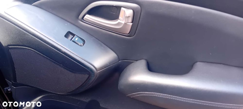 Hyundai ix35 2.0 Classic 2WD - 11