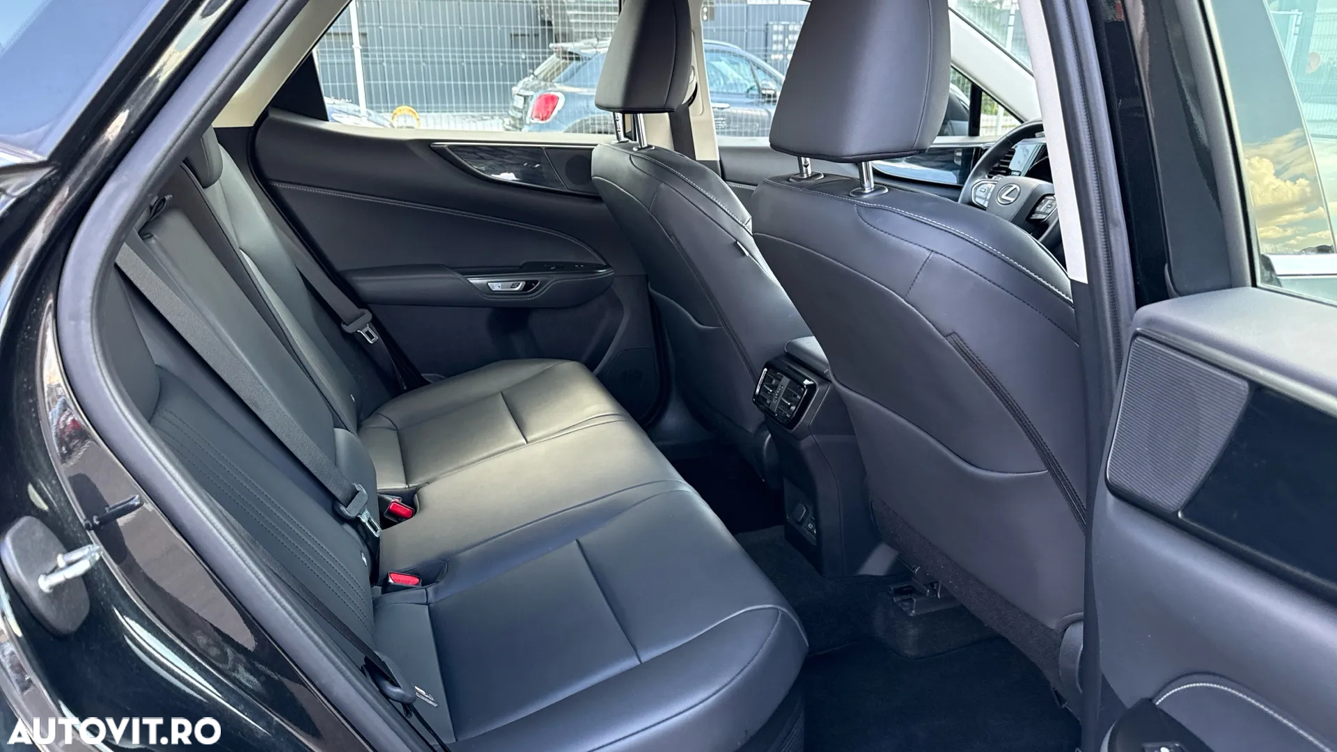 Lexus Seria NX 350h AWD CVT HEV Business - 15