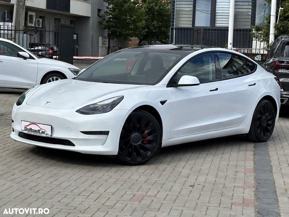 Tesla Model 3 Langstreckenbatterie Allradantrieb Dual Motor Performance - 2