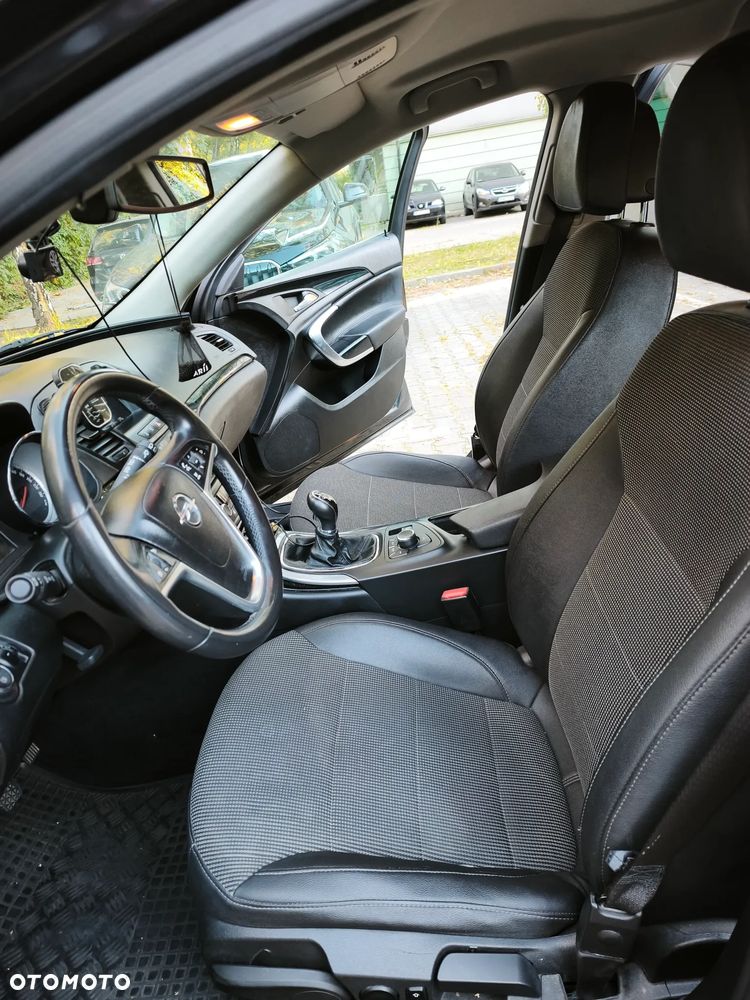 Opel Insignia - 13