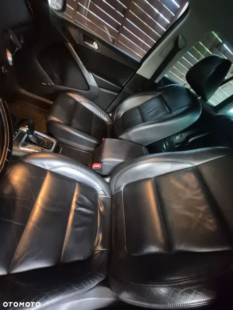Volkswagen Tiguan - 34