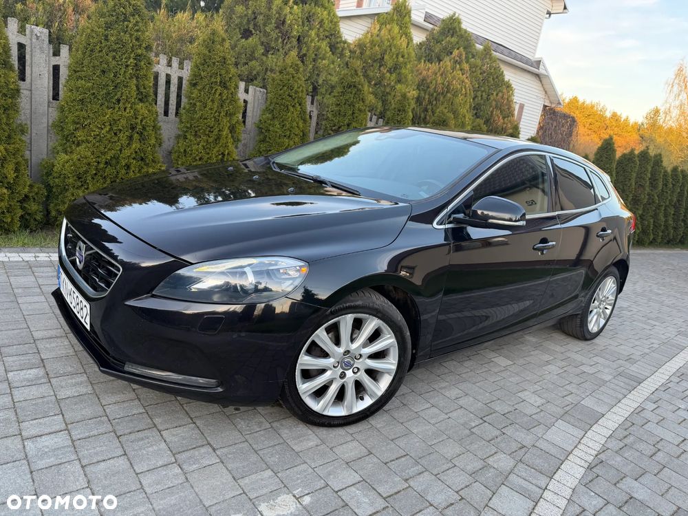 Volvo V40 D2 Momentum - 3