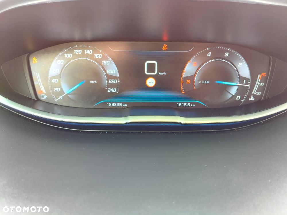 Peugeot 3008 1.5 BlueHDi Allure Pack S&S - 10