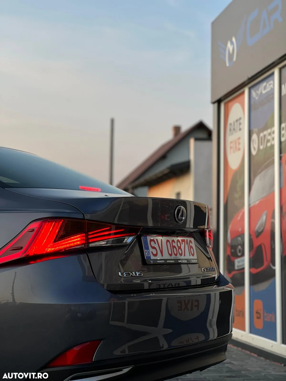 Lexus Seria IS 250 Aut. Luxury Line - 5