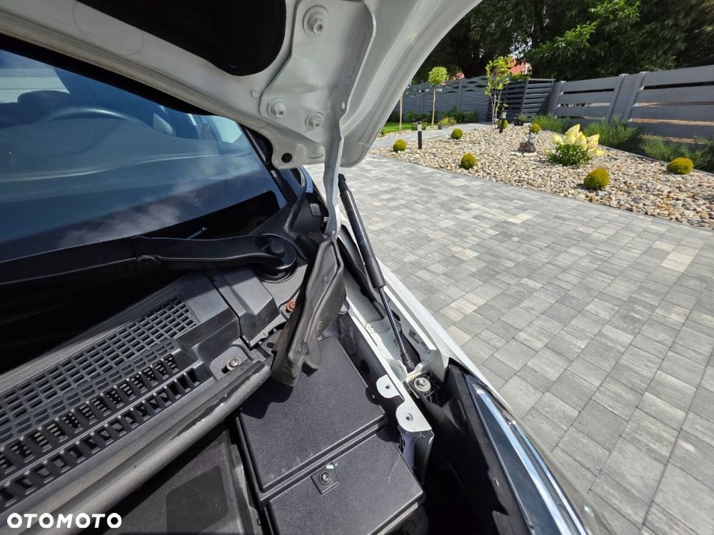 Renault Scenic - 30