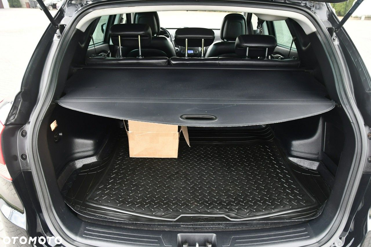 Hyundai ix35 - 16