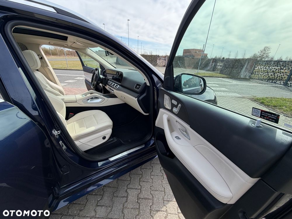 Mercedes-Benz GLE - 33