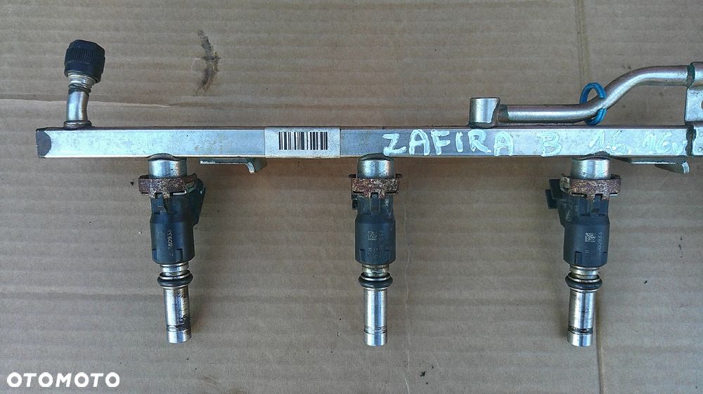 OPEL ZAFIRA B 1.6 16V LISTWA WTRYSKOWA 55559375 - 3