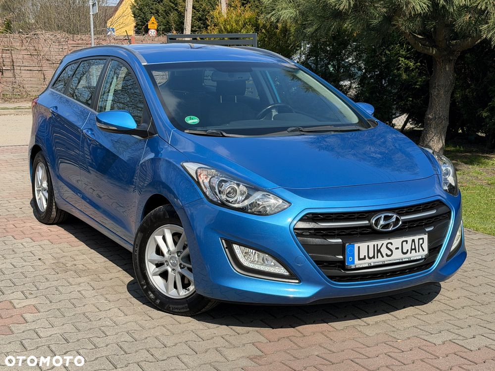 Hyundai i30 Kombi 1.6 GDi DCT Premium - 7