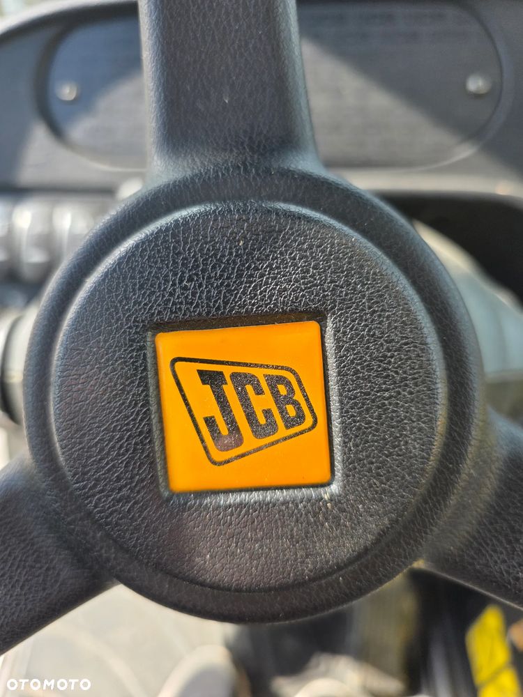 JCB 535-95 AGRI SUPER + 2 łyżki + widły - 26