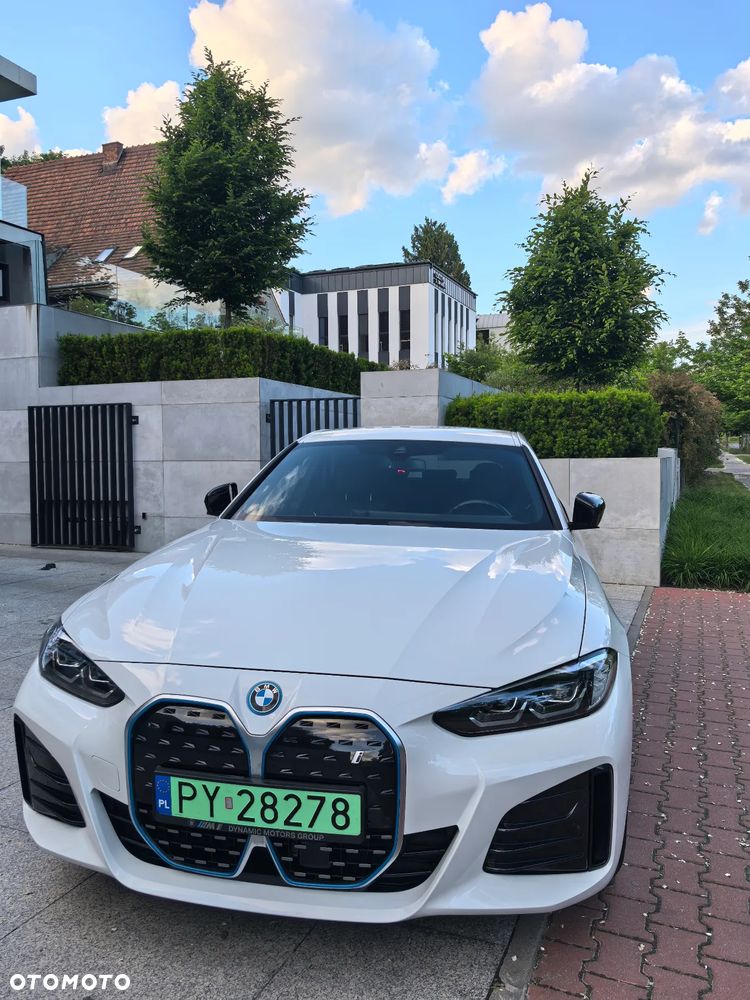 BMW i4 80.7kWh eDrive 35 M Sport - 2