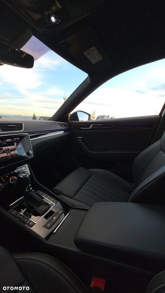 Skoda Superb 2.0 TDI DSG L&K - 26