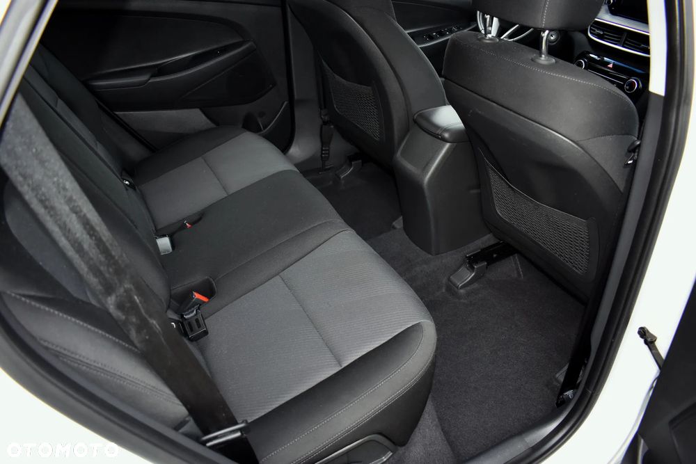 Hyundai Tucson blue 1.6 GDi 2WD Passion - 38