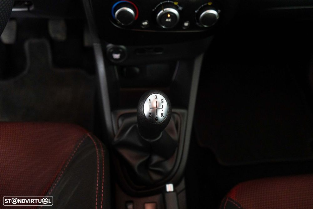 Renault Clio 1.5 dCi Confort - 19