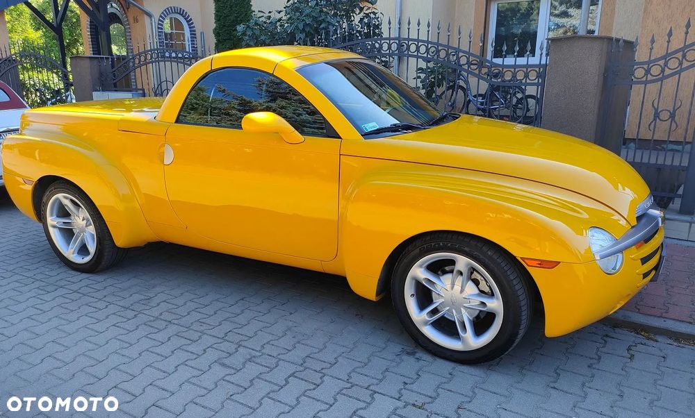 Chevrolet SSR - 14